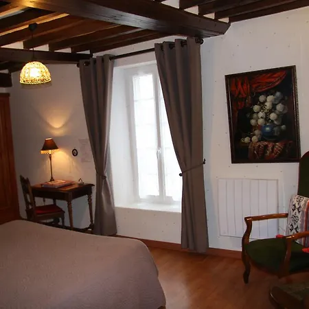 Chambres D'hotes Les Hirondelles Bleues 3* 滨海伊西尼